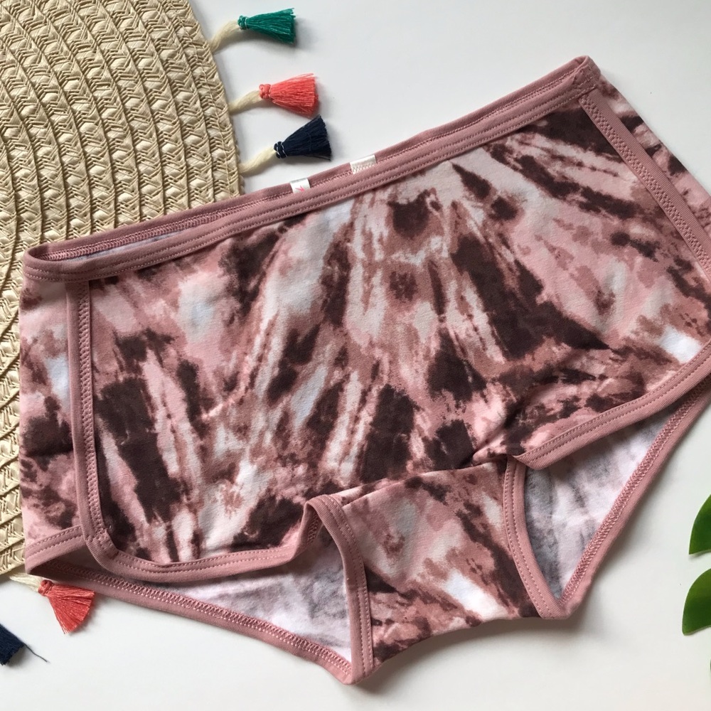 Victoria’s Secret PINK Cotton Boyshort Panty Pink Spiral Tie Dye NEW